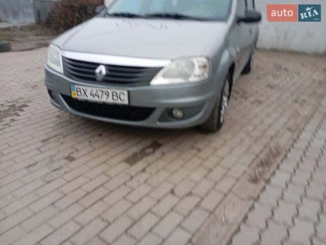 Сірий Рено Логан, об'ємом двигуна 1.46 л та пробігом 242 тис. км за 4600 $, фото 1 на Automoto.ua