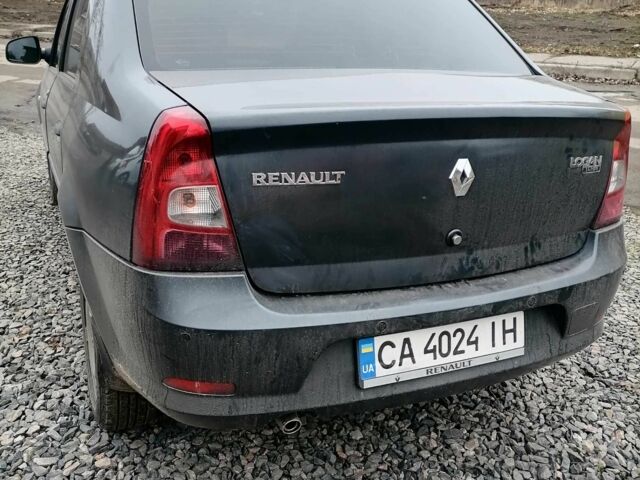 Серый Рено Логан, объемом двигателя 1.4 л и пробегом 250 тыс. км за 3200 $, фото 4 на Automoto.ua