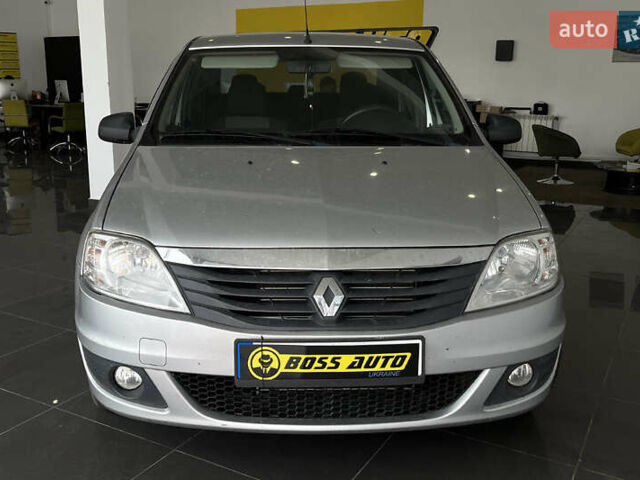 Серый Рено Логан, объемом двигателя 1.39 л и пробегом 157 тыс. км за 4700 $, фото 1 на Automoto.ua
