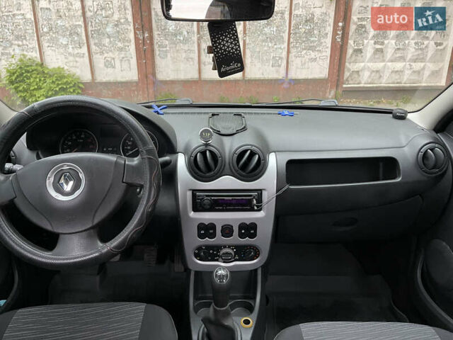 Сірий Рено Логан, об'ємом двигуна 1.39 л та пробігом 93 тис. км за 4999 $, фото 8 на Automoto.ua
