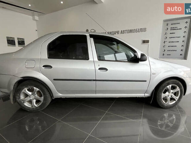 Серый Рено Логан, объемом двигателя 1.39 л и пробегом 157 тыс. км за 4700 $, фото 7 на Automoto.ua