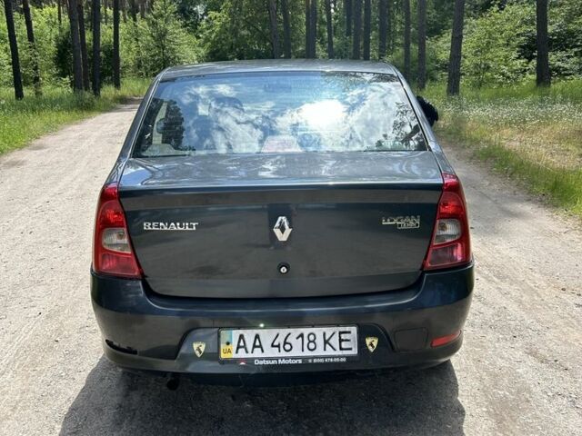 Серый Рено Логан, объемом двигателя 1.6 л и пробегом 290 тыс. км за 3450 $, фото 7 на Automoto.ua