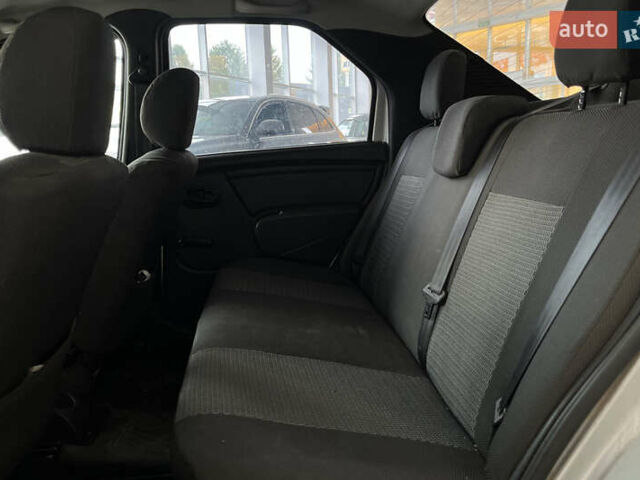 Серый Рено Логан, объемом двигателя 1.39 л и пробегом 157 тыс. км за 4700 $, фото 9 на Automoto.ua