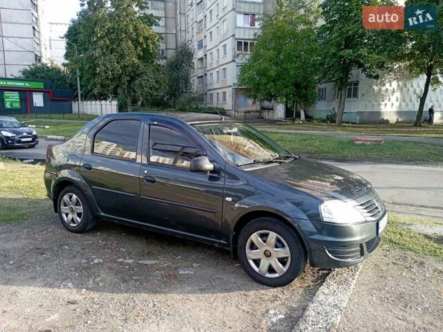 Серый Рено Логан, объемом двигателя 1.39 л и пробегом 173 тыс. км за 5100 $, фото 2 на Automoto.ua