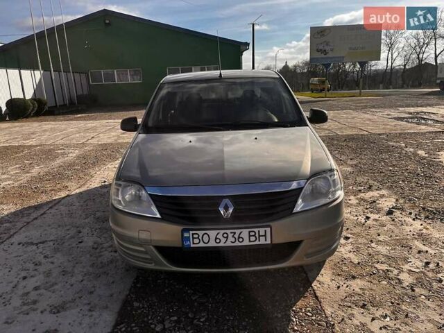 Серый Рено Логан, объемом двигателя 1.39 л и пробегом 296 тыс. км за 3500 $, фото 3 на Automoto.ua