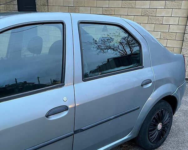 Сірий Рено Логан, об'ємом двигуна 1.4 л та пробігом 515 тис. км за 2900 $, фото 8 на Automoto.ua