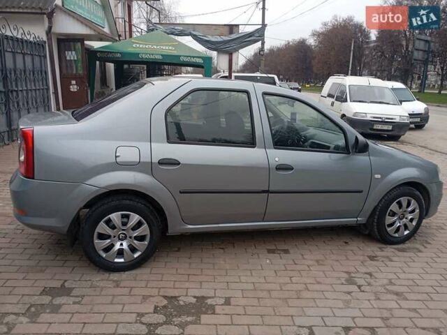 Сірий Рено Логан, об'ємом двигуна 1.46 л та пробігом 242 тис. км за 4600 $, фото 5 на Automoto.ua