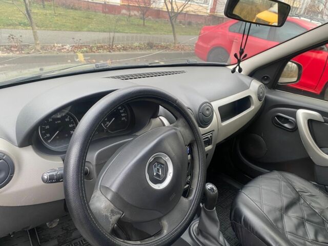 Серый Рено Логан, объемом двигателя 1.5 л и пробегом 330 тыс. км за 4600 $, фото 11 на Automoto.ua