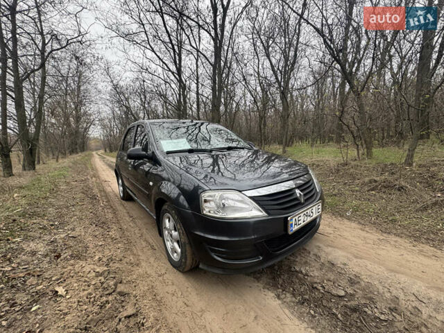 Сірий Рено Логан, об'ємом двигуна 1.4 л та пробігом 115 тис. км за 5500 $, фото 5 на Automoto.ua