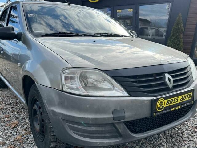 Серый Рено Логан, объемом двигателя 1.4 л и пробегом 218 тыс. км за 2900 $, фото 1 на Automoto.ua