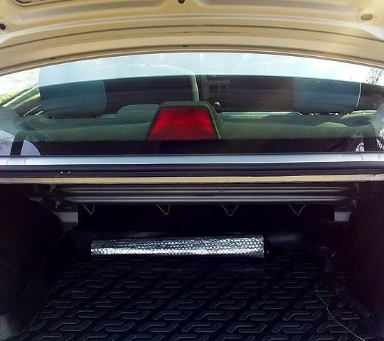 Серый Рено Логан, объемом двигателя 1.6 л и пробегом 36 тыс. км за 6700 $, фото 3 на Automoto.ua