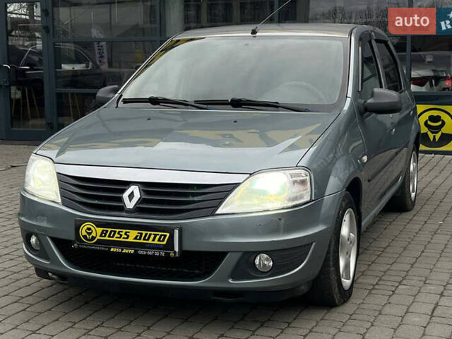 Серый Рено Логан, объемом двигателя 1.39 л и пробегом 196 тыс. км за 4500 $, фото 2 на Automoto.ua