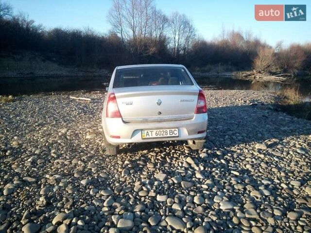 Рено Логан 2011 в Ивано-Франковске на Automoto.ua Серый Рено Логан, объемом двигателя 1.6 л и пробегом 113 тыс. км за 4500 $, фото 11 на Automoto.ua