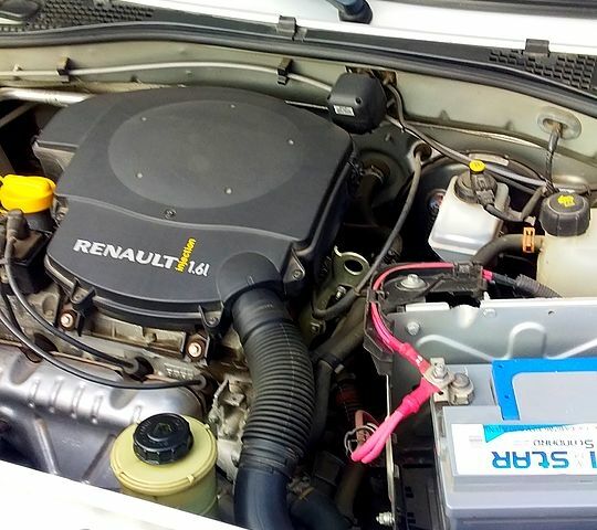 Серый Рено Логан, объемом двигателя 1.6 л и пробегом 36 тыс. км за 6700 $, фото 2 на Automoto.ua