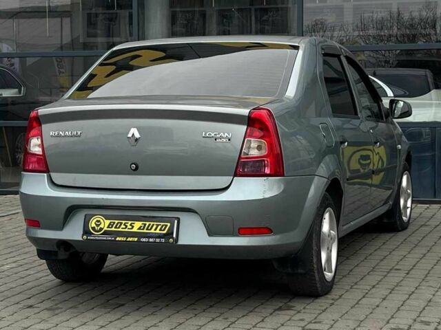 Серый Рено Логан, объемом двигателя 1.4 л и пробегом 196 тыс. км за 4500 $, фото 6 на Automoto.ua