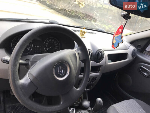 Серый Рено Логан, объемом двигателя 1.6 л и пробегом 108 тыс. км за 6700 $, фото 15 на Automoto.ua