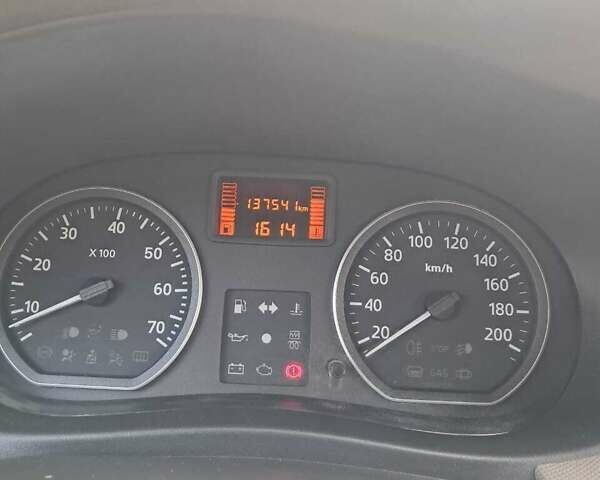 Сірий Рено Логан, об'ємом двигуна 1.6 л та пробігом 137 тис. км за 5300 $, фото 16 на Automoto.ua