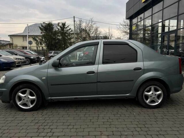 Серый Рено Логан, объемом двигателя 1.4 л и пробегом 196 тыс. км за 4500 $, фото 3 на Automoto.ua