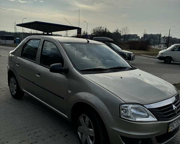 Сірий Рено Логан, об'ємом двигуна 1.6 л та пробігом 137 тис. км за 5300 $, фото 7 на Automoto.ua