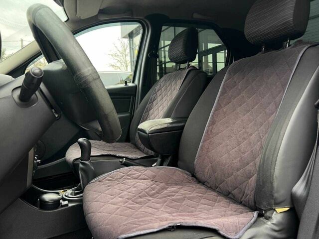 Серый Рено Логан, объемом двигателя 1.4 л и пробегом 196 тыс. км за 4500 $, фото 8 на Automoto.ua