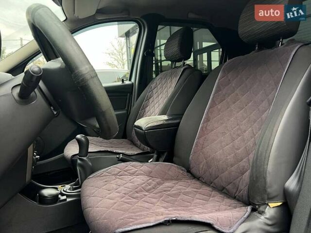 Серый Рено Логан, объемом двигателя 1.39 л и пробегом 196 тыс. км за 4500 $, фото 8 на Automoto.ua