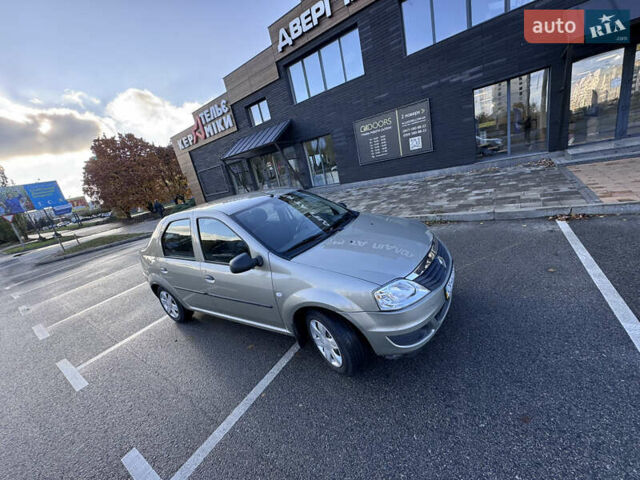 Рено Логан 2011 в Черкассах на Automoto.ua Серый Рено Логан, объемом двигателя 1.39 л и пробегом 97 тыс. км за 5800 $, фото 5 на Automoto.ua