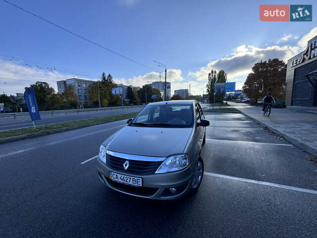 Рено Логан 2011 в Черкассах на Automoto.ua Серый Рено Логан, объемом двигателя 1.39 л и пробегом 97 тыс. км за 5800 $, фото 2 на Automoto.ua