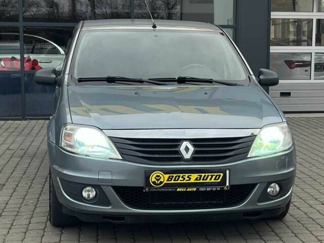 Серый Рено Логан, объемом двигателя 1.4 л и пробегом 196 тыс. км за 4500 $, фото 1 на Automoto.ua