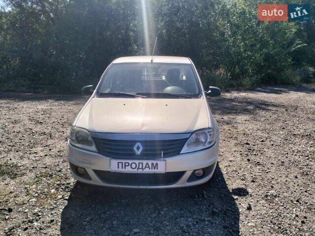 Серый Рено Логан, объемом двигателя 1.4 л и пробегом 265 тыс. км за 4700 $, фото 4 на Automoto.ua