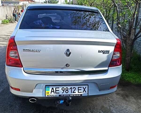 Рено Логан 2012 у Дніпро (Дніпропетровську) на Automoto.ua Сірий Рено Логан, об'ємом двигуна 1.6 л та пробігом 109 тис. км за 6500 $, фото 9 на Automoto.ua