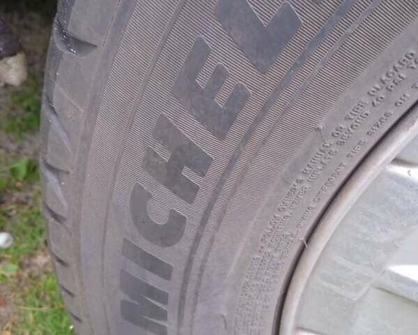 Серый Рено Логан, объемом двигателя 1.6 л и пробегом 119 тыс. км за 4400 $, фото 5 на Automoto.ua