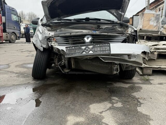 Серый Рено Логан, объемом двигателя 1.5 л и пробегом 119 тыс. км за 1800 $, фото 7 на Automoto.ua