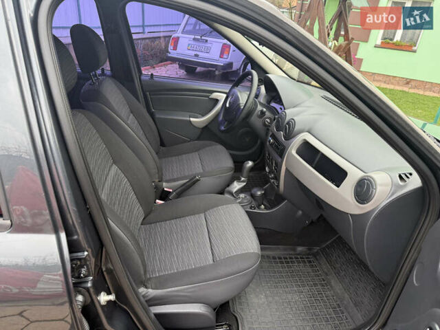 Серый Рено Логан, объемом двигателя 1.6 л и пробегом 115 тыс. км за 5950 $, фото 41 на Automoto.ua