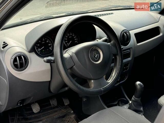 Сірий Рено Логан, об'ємом двигуна 1.6 л та пробігом 263 тис. км за 5790 $, фото 15 на Automoto.ua