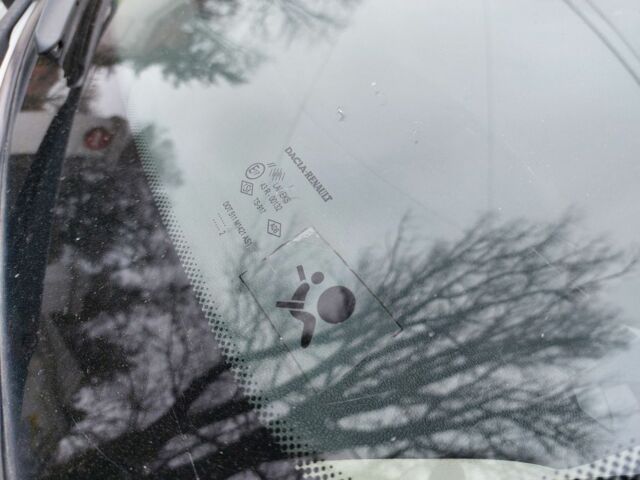 Серый Рено Логан, объемом двигателя 1.5 л и пробегом 148 тыс. км за 4950 $, фото 14 на Automoto.ua