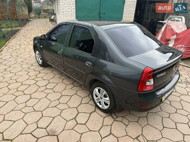 Серый Рено Логан, объемом двигателя 1.6 л и пробегом 115 тыс. км за 5950 $, фото 11 на Automoto.ua