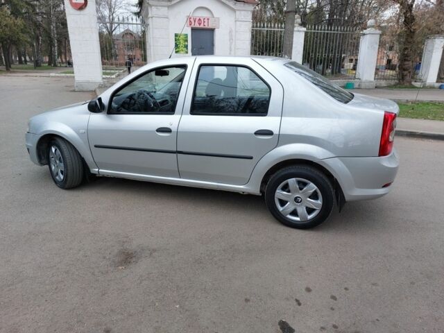 Серый Рено Логан, объемом двигателя 1.5 л и пробегом 148 тыс. км за 4950 $, фото 4 на Automoto.ua