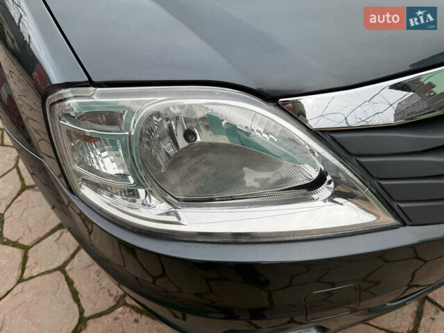 Серый Рено Логан, объемом двигателя 1.6 л и пробегом 115 тыс. км за 5950 $, фото 22 на Automoto.ua