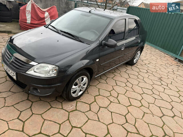 Серый Рено Логан, объемом двигателя 1.6 л и пробегом 115 тыс. км за 5950 $, фото 6 на Automoto.ua