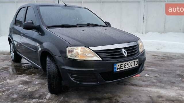 Серый Рено Логан, объемом двигателя 1.46 л и пробегом 98 тыс. км за 4650 $, фото 8 на Automoto.ua