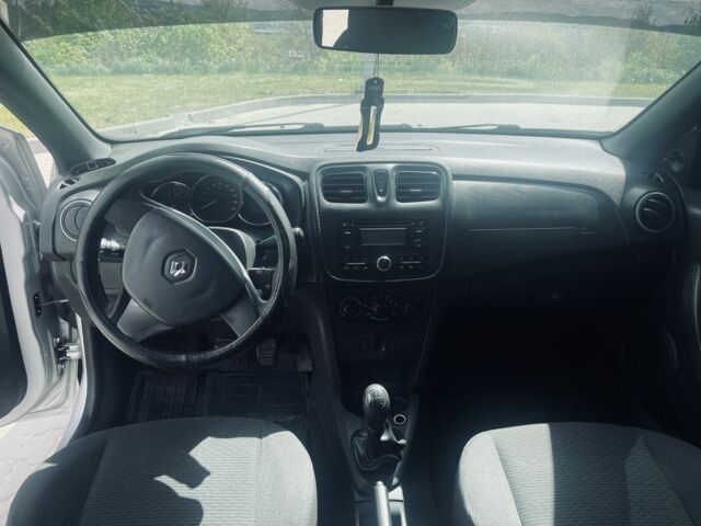 Серый Рено Логан, объемом двигателя 1.1 л и пробегом 198 тыс. км за 4200 $, фото 12 на Automoto.ua