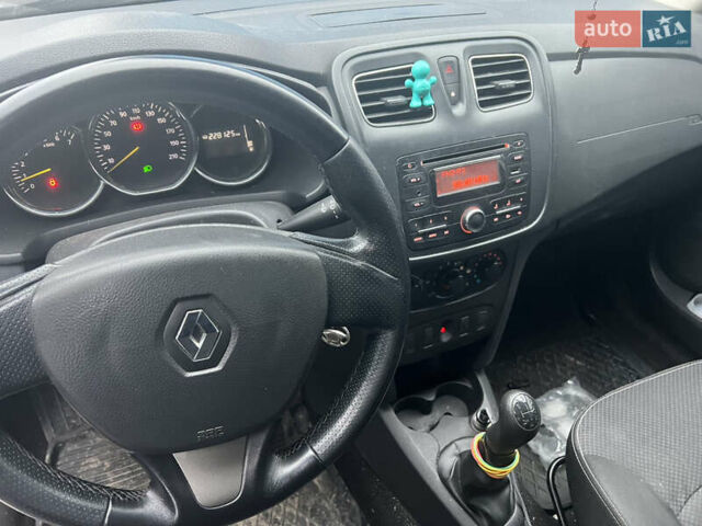 Сірий Рено Логан, об'ємом двигуна 1.5 л та пробігом 228 тис. км за 5800 $, фото 1 на Automoto.ua