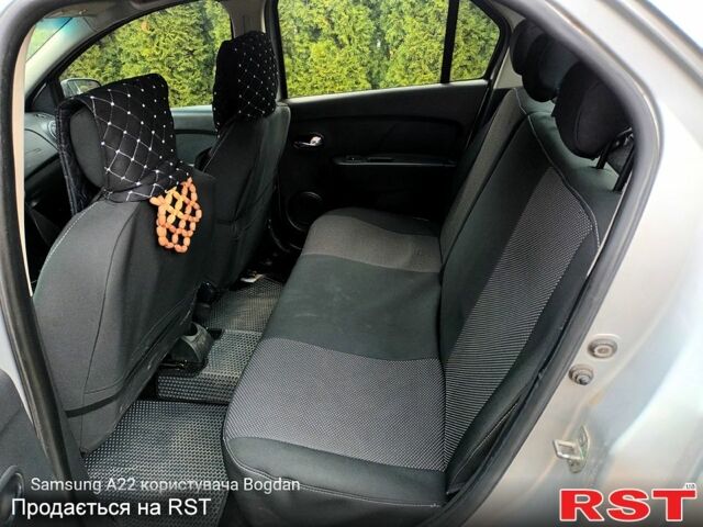 Сірий Рено Логан, об'ємом двигуна 1.2 л та пробігом 120 тис. км за 5300 $, фото 3 на Automoto.ua