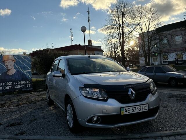 Серый Рено Логан, объемом двигателя 1.1 л и пробегом 131 тыс. км за 4700 $, фото 1 на Automoto.ua