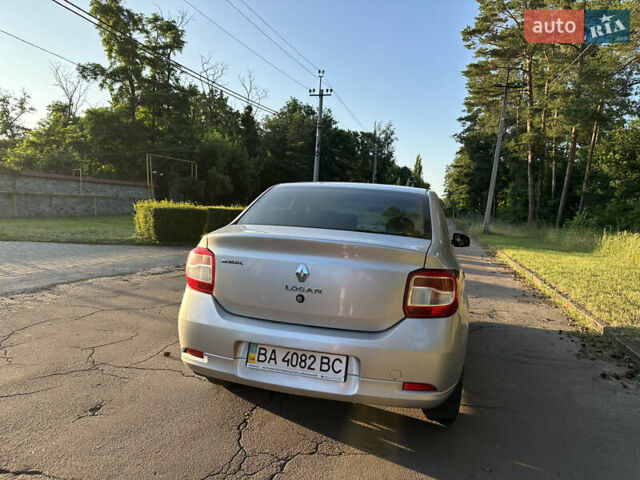 Серый Рено Логан, объемом двигателя 1.15 л и пробегом 282 тыс. км за 5150 $, фото 2 на Automoto.ua
