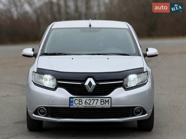 Серый Рено Логан, объемом двигателя 1.5 л и пробегом 267 тыс. км за 5700 $, фото 2 на Automoto.ua