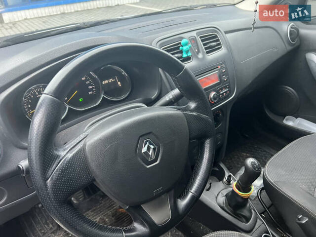 Сірий Рено Логан, об'ємом двигуна 1.5 л та пробігом 228 тис. км за 5800 $, фото 2 на Automoto.ua