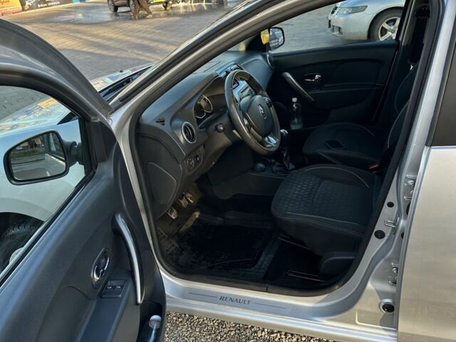 Серый Рено Логан, объемом двигателя 1.1 л и пробегом 131 тыс. км за 4700 $, фото 10 на Automoto.ua