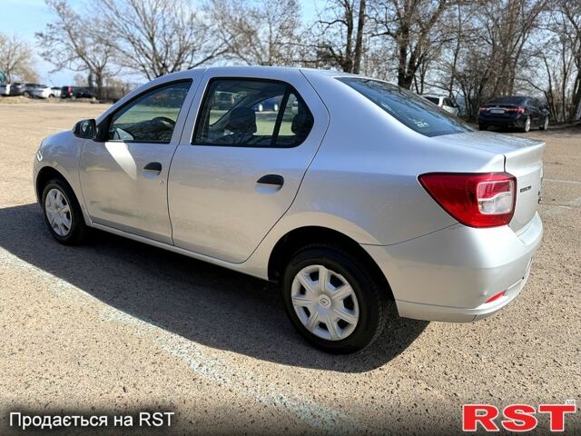 Сірий Рено Логан, об'ємом двигуна 1.2 л та пробігом 179 тис. км за 5900 $, фото 4 на Automoto.ua