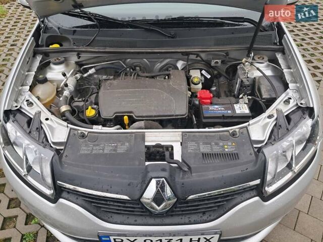 Рено Логан 2014 в Хмельницком на Automoto.ua Серый Рено Логан, объемом двигателя 1.15 л и пробегом 35 тыс. км за 7200 $, фото 17 на Automoto.ua